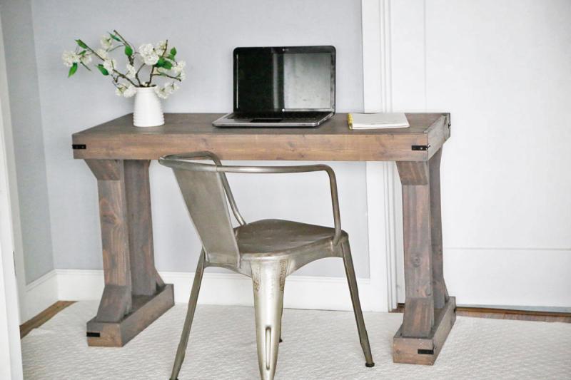 25 DIY Desk Plans for Your HOME Ana White